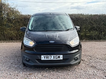Used Ford Transit Courier 2017 for sale - 76470508: Photo