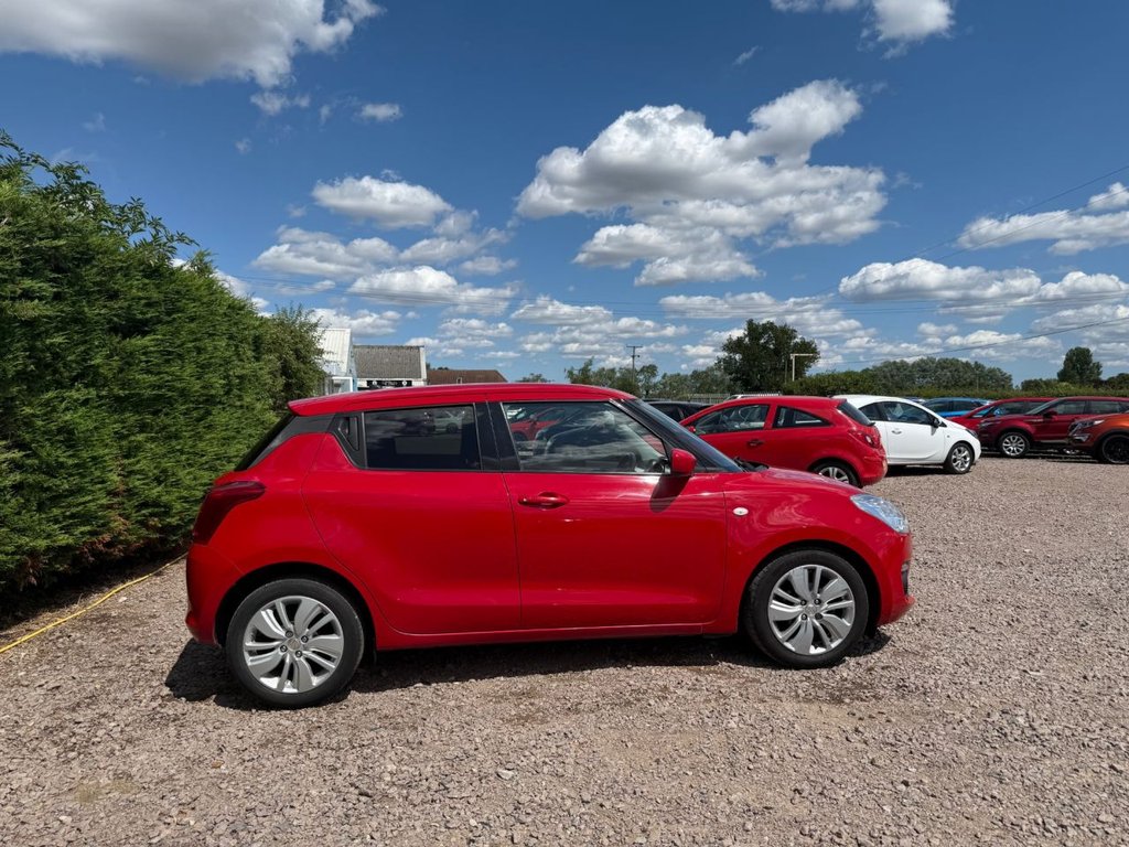 Used Suzuki Swift 2018 for sale - 76470028: Photo 12