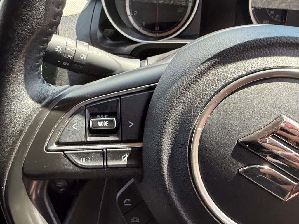 Used Suzuki Swift 2018 for sale - 76470028: Photo 29