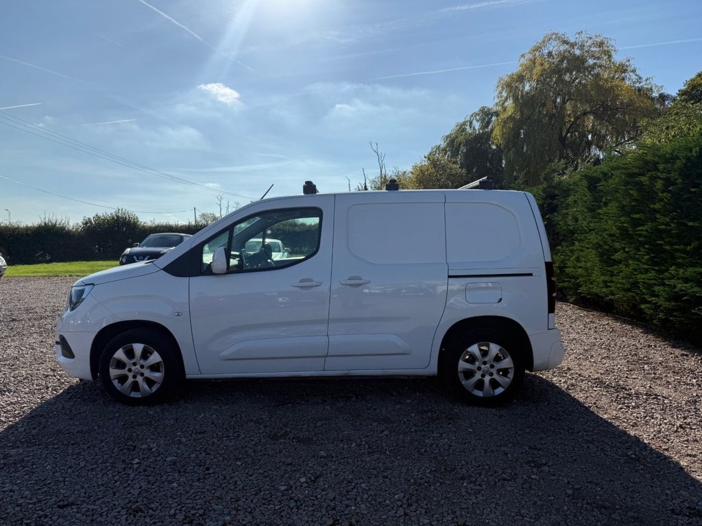 Used Vauxhall Combo 2020 for sale - 76469564: Photo 9