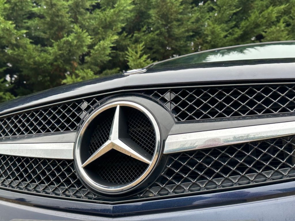 Used Renault Megane 2011 for sale - 76470051: Photo 12