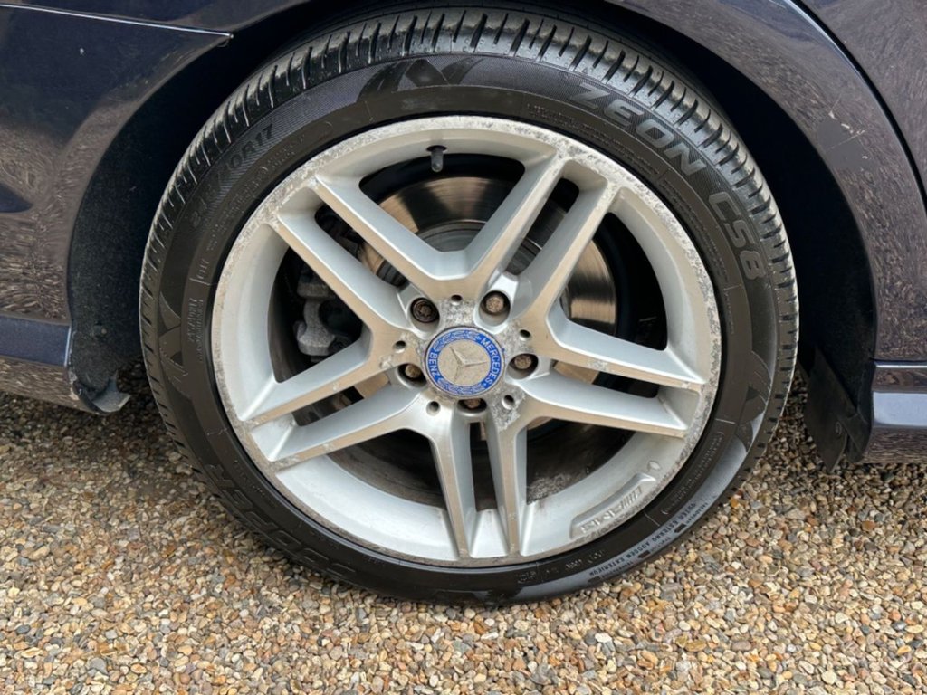 Used Renault Megane 2011 for sale - 76470051: Photo 16