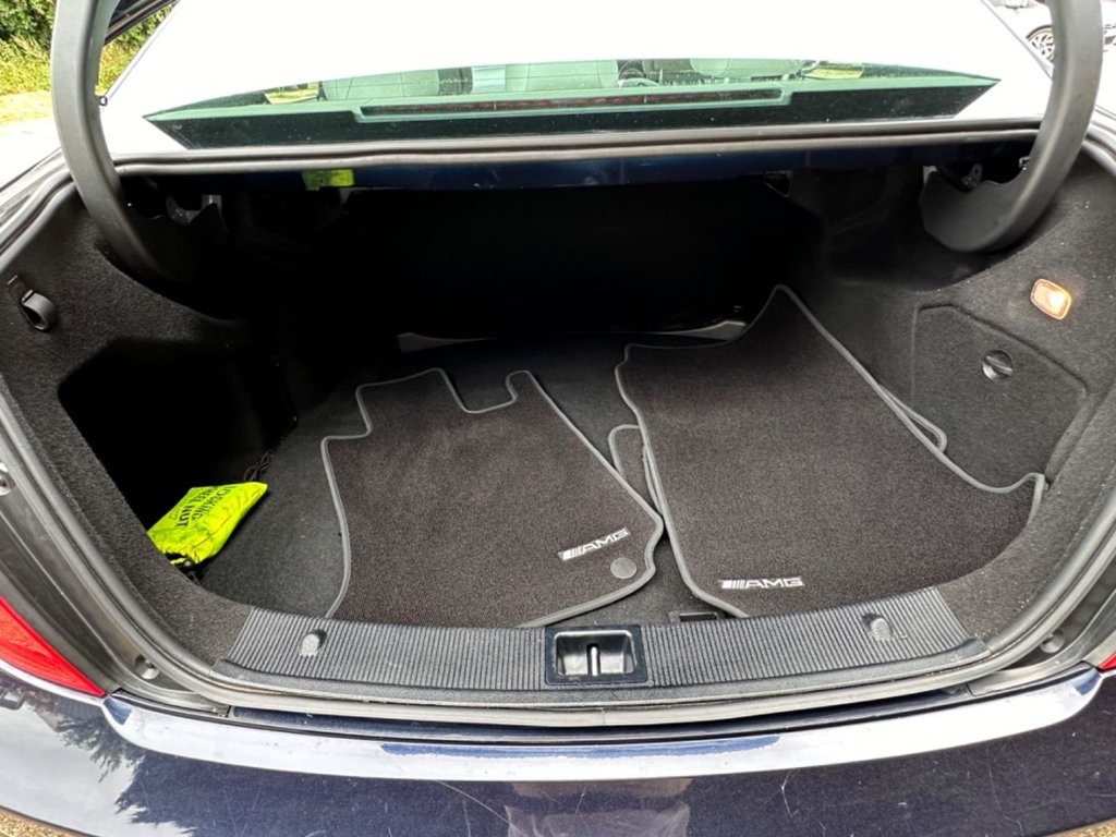 Used Renault Megane 2011 for sale - 76470051: Photo 32