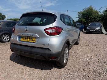 Used Renault Captur 2016 for sale - 79166536: Photo