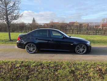 Used BMW 3 Series 2011 for sale - 77070851: Photo