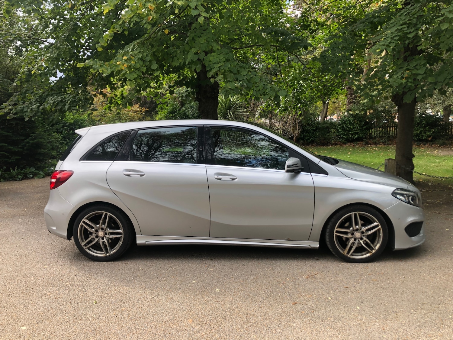 Used Mercedes-Benz B-Class 2016 for sale - 76038045: Photo 6