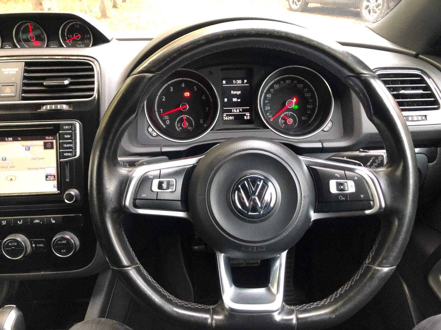 Used Volkswagen Scirocco 2016 for sale - 76464789: Photo 18