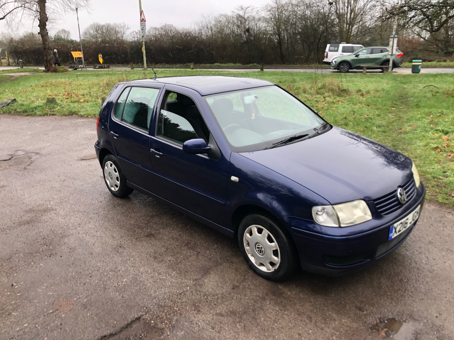Used Volkswagen Polo 2000 for sale - 77137028: Photo 3