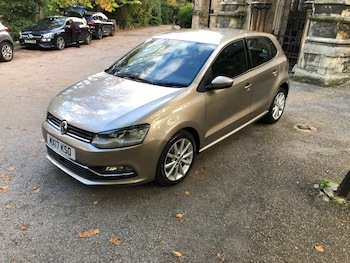 Used Volkswagen Polo 2017 for sale - 76336010: Photo