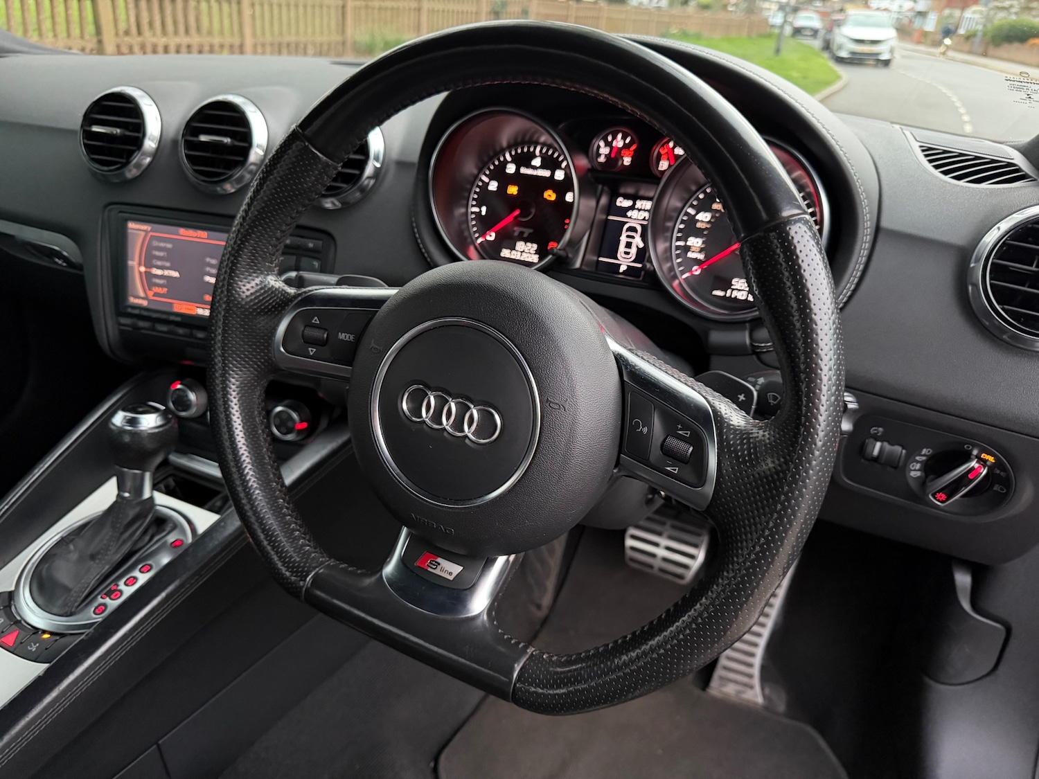 Used Audi TT 2010 for sale - 78031379: Photo 17