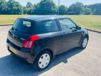 Used Suzuki Swift 2009 for sale - 74678035: Photo