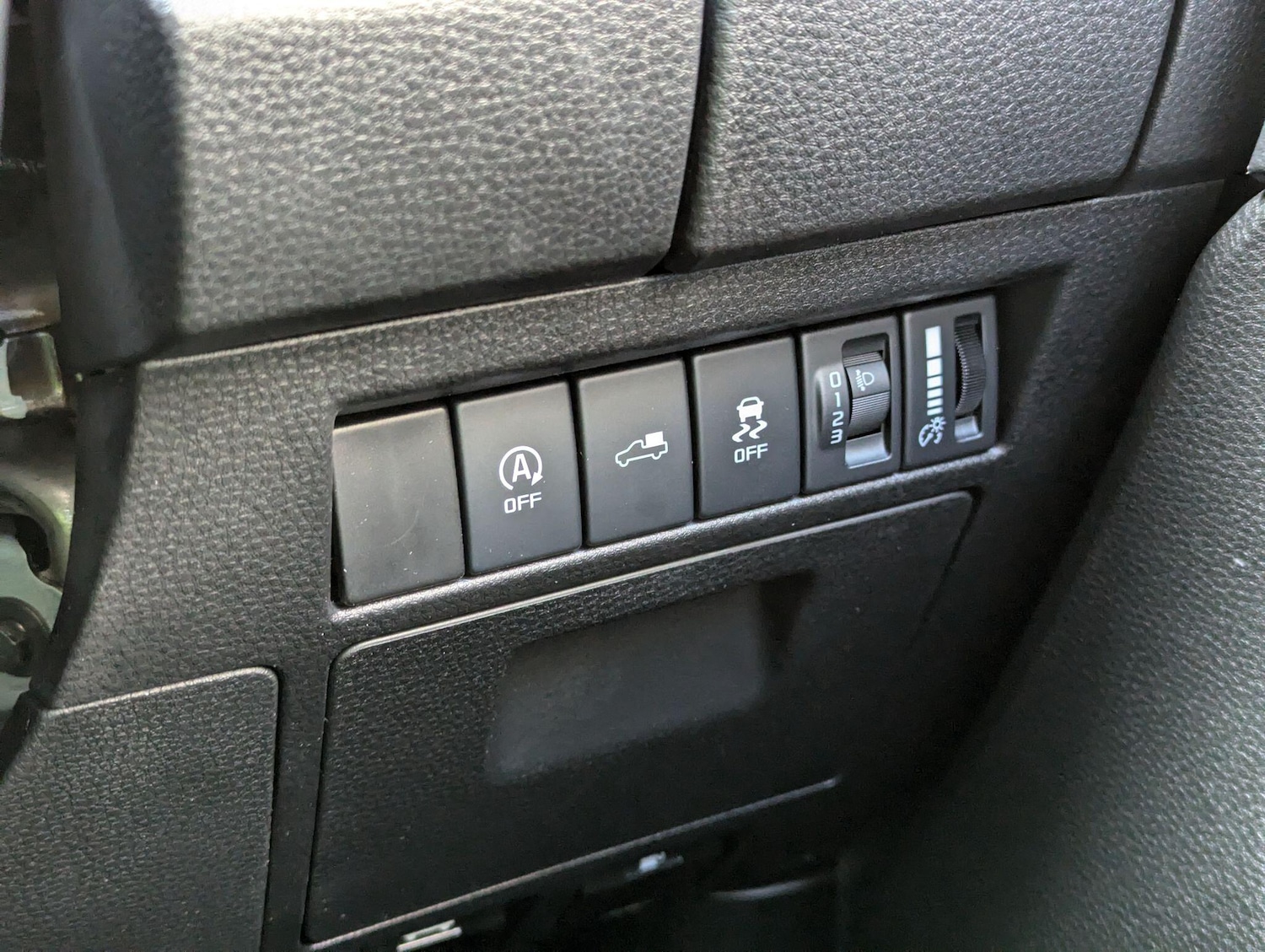 Used Isuzu D-Max 2025 for sale - 77175486: Photo 25