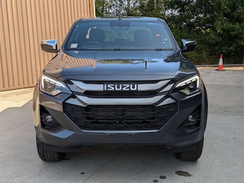Used Isuzu D-Max 2025 for sale - 77175486: Photo