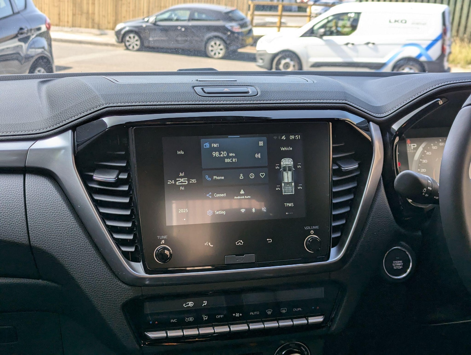 Used Isuzu D-Max 2025 for sale - 77175486: Photo 9