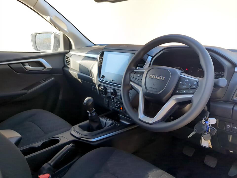 Used Isuzu D-Max 2024 for sale - 76666862: Photo 12
