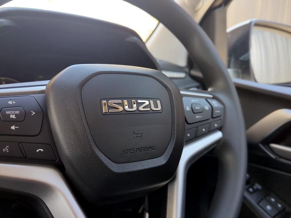 Used Isuzu D-Max 2024 for sale - 76666862: Photo 17