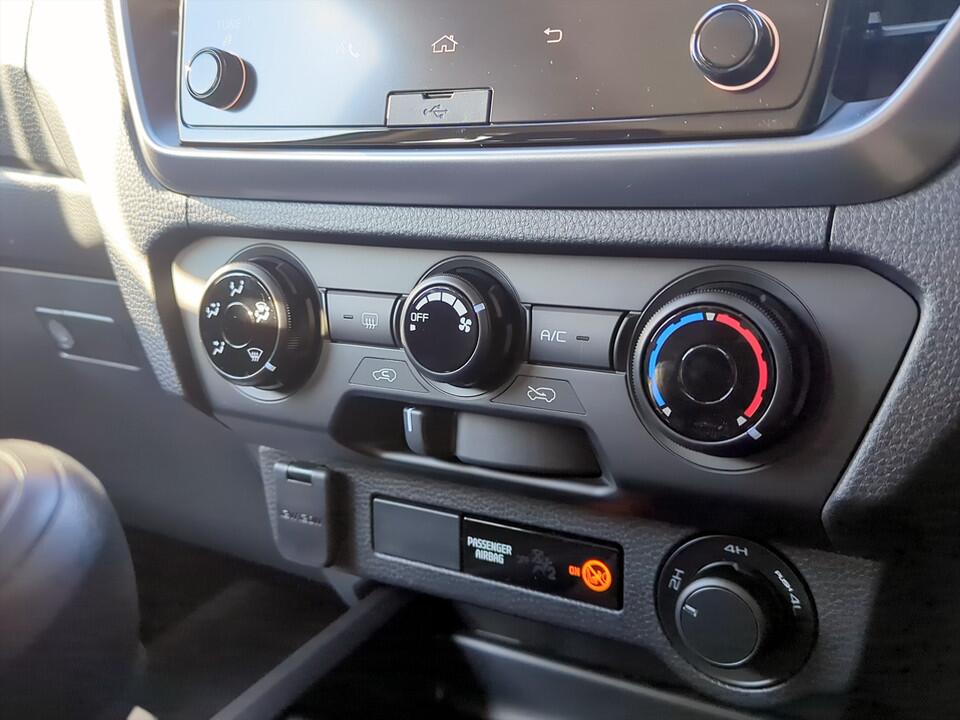 Used Isuzu D-Max 2024 for sale - 76666862: Photo 21