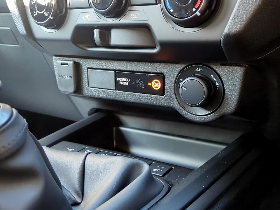 Used Isuzu D-Max 2024 for sale - 76666862: Photo 24