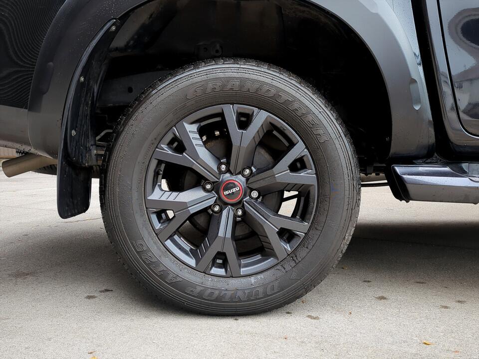 Used Isuzu D-Max 2024 for sale - 76824539: Photo 12