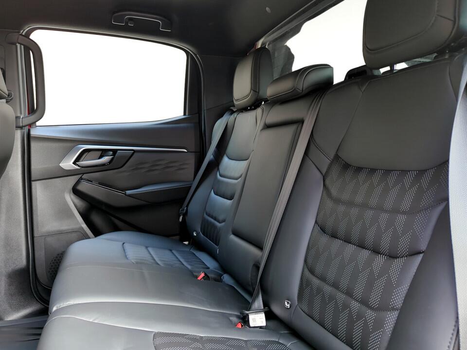 Used Isuzu D-Max 2025 for sale - 76989293: Photo 10