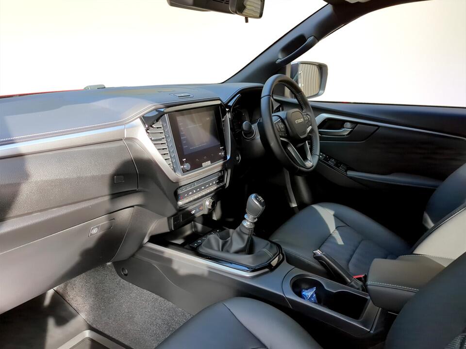 Used Isuzu D-Max 2025 for sale - 76136108: Photo 7