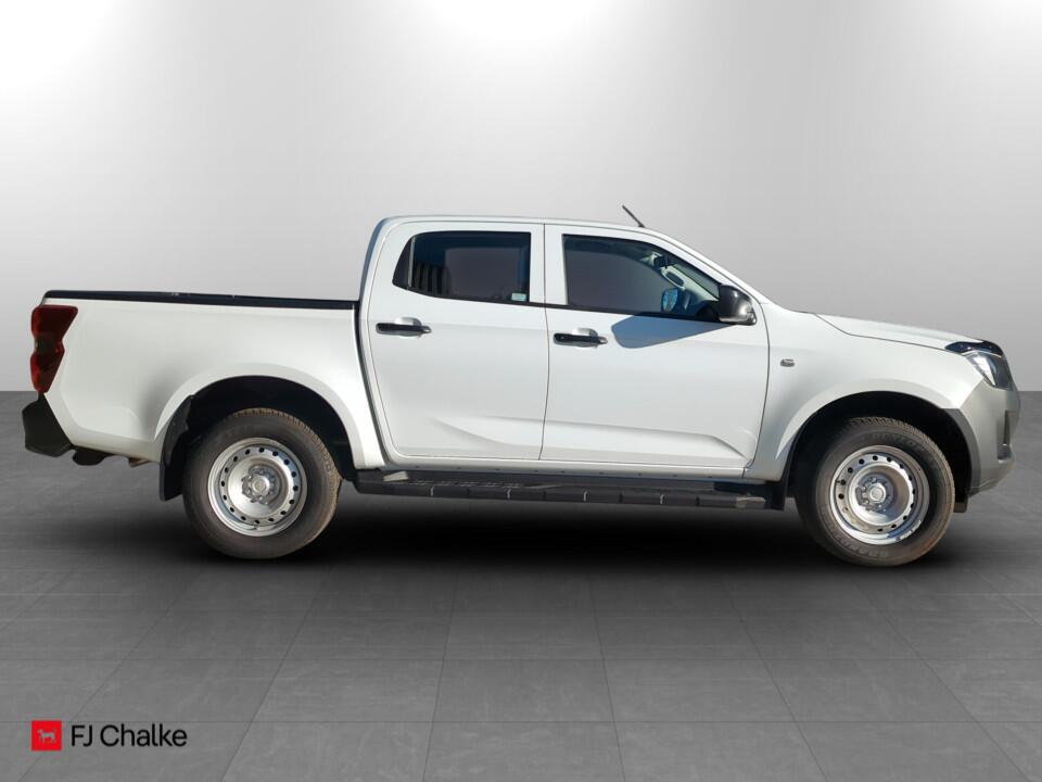 Used Isuzu D-Max 2024 for sale - 76666601: Photo 2