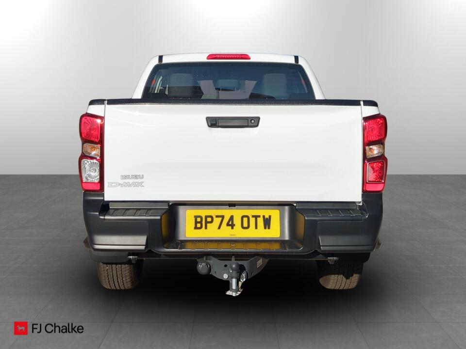 Used Isuzu D-Max 2024 for sale - 76666601: Photo 5