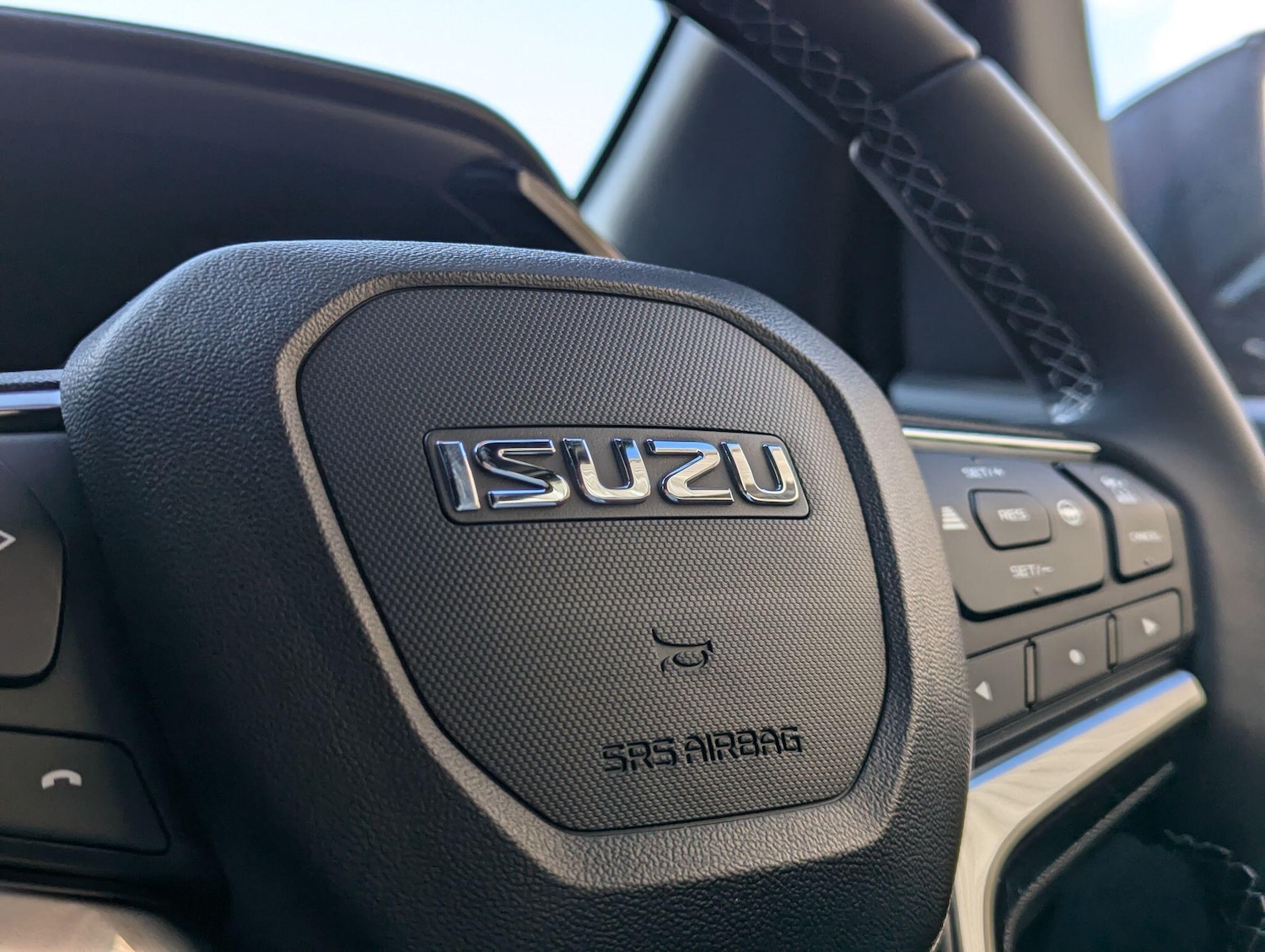 Used Isuzu D-Max 2025 for sale - 77143696: Photo 23