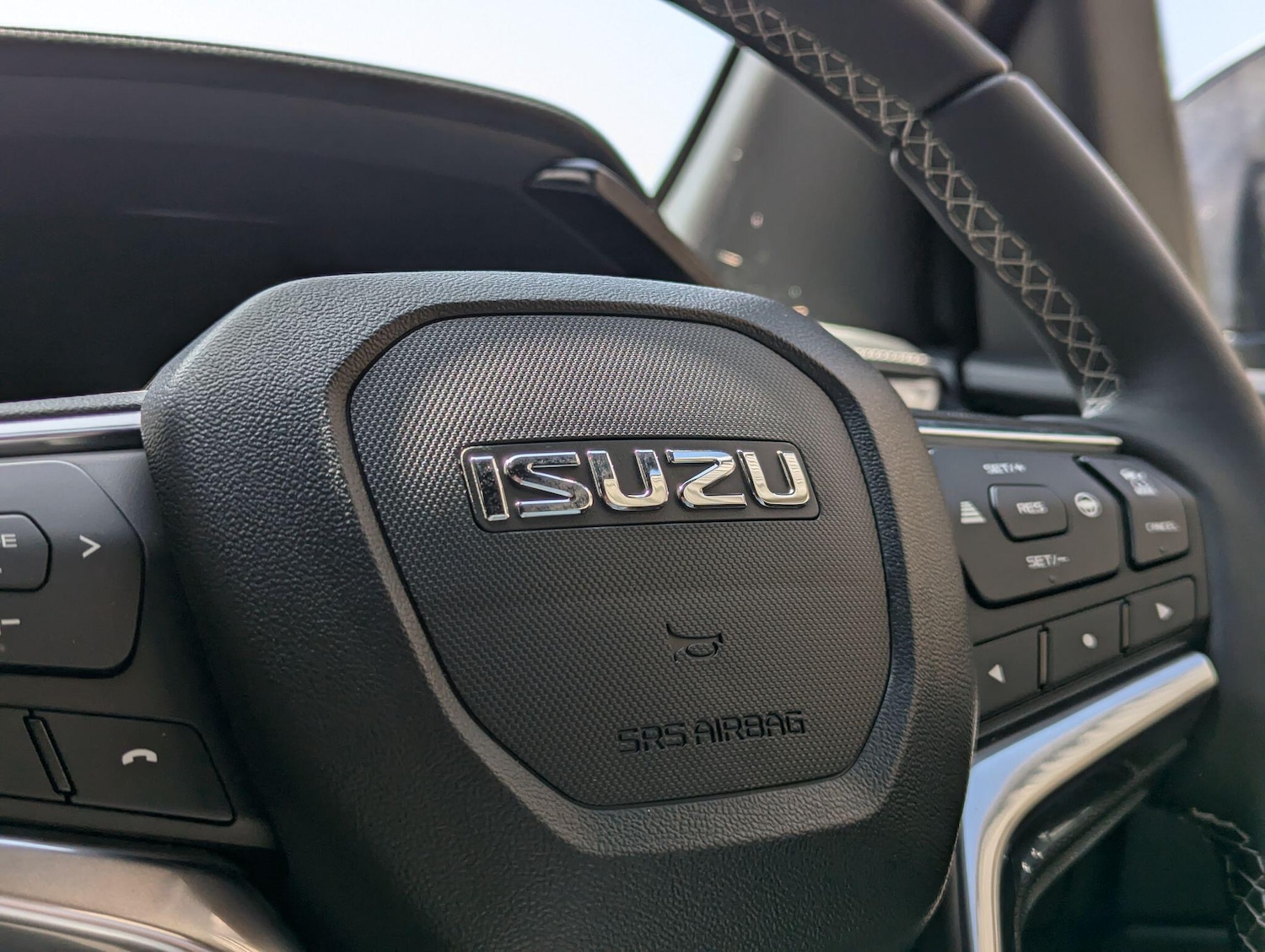 Used Isuzu D-Max 2025 for sale - 77156790: Photo 24