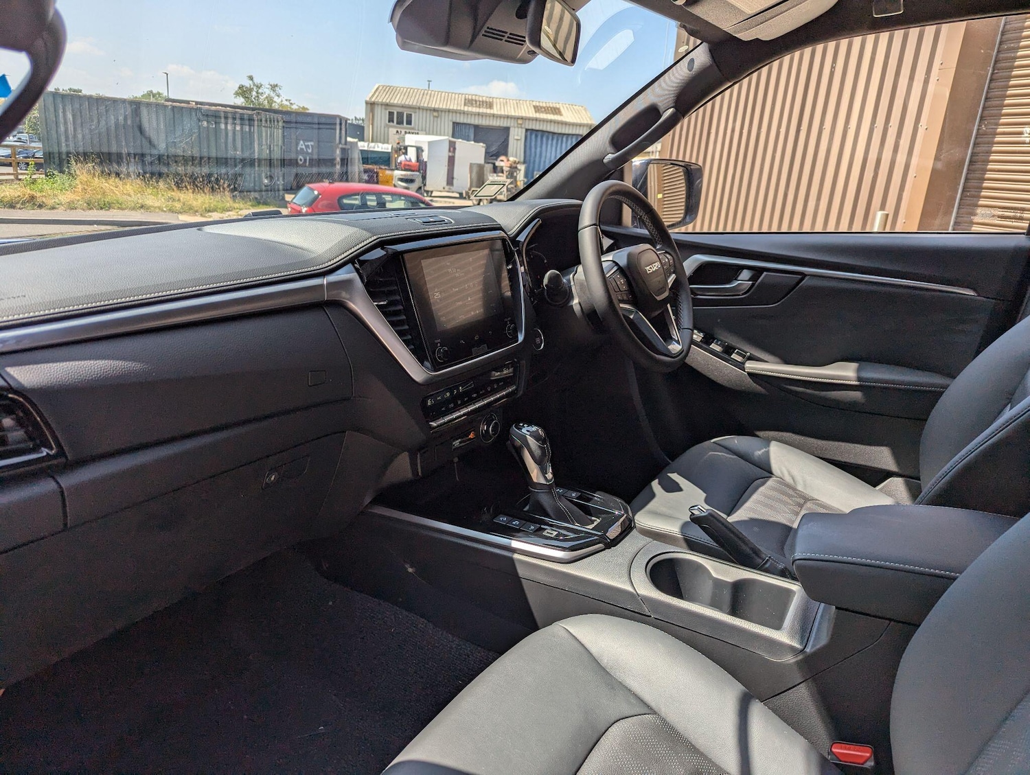 Used Isuzu D-Max 2025 for sale - 77156790: Photo 7