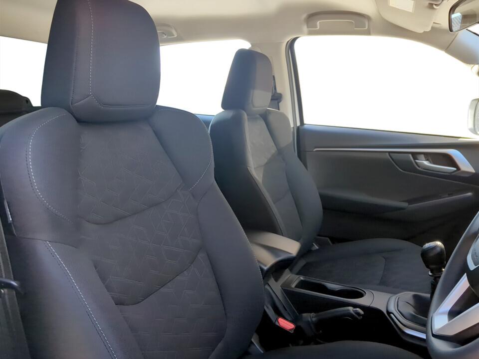 Used Isuzu D-Max 2024 for sale - 77156698: Photo 16