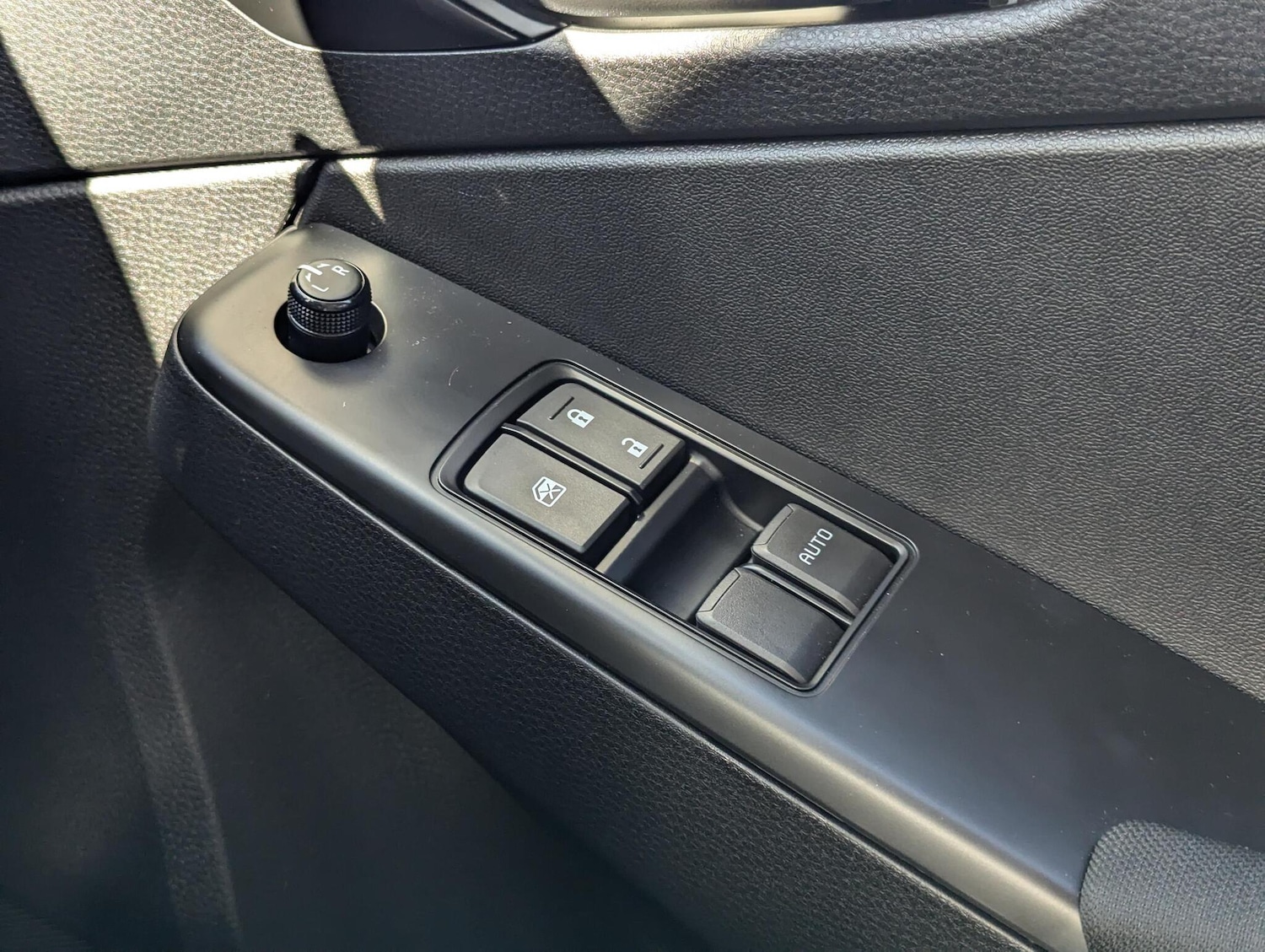 Used Isuzu D-Max 2025 for sale - 75884761: Photo 20