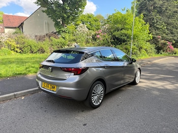 Used Vauxhall Astra 2016 for sale - 79081820: Photo