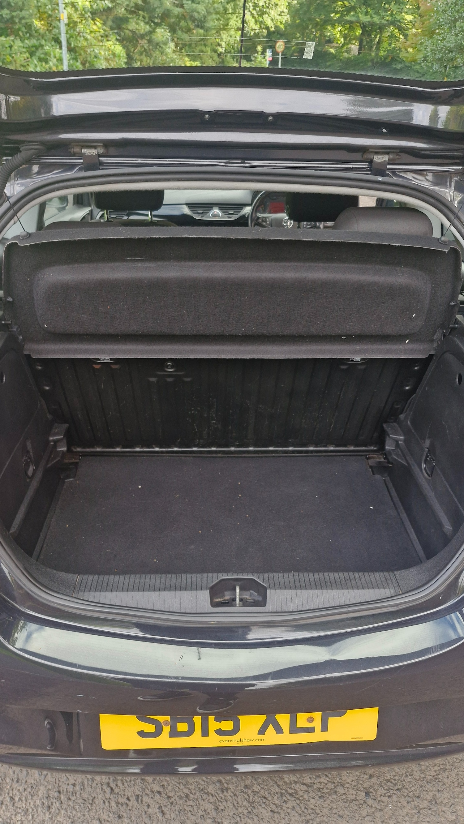 Used Vauxhall Corsa 2015 for sale - 76130913: Photo 14