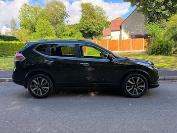 Used Nissan X-Trail 2017 for sale - 78865419: Photo