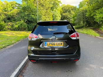 Used Nissan X-Trail 2017 for sale - 78865419: Photo