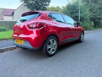 Used Renault Clio 2015 for sale - 79773487: Photo