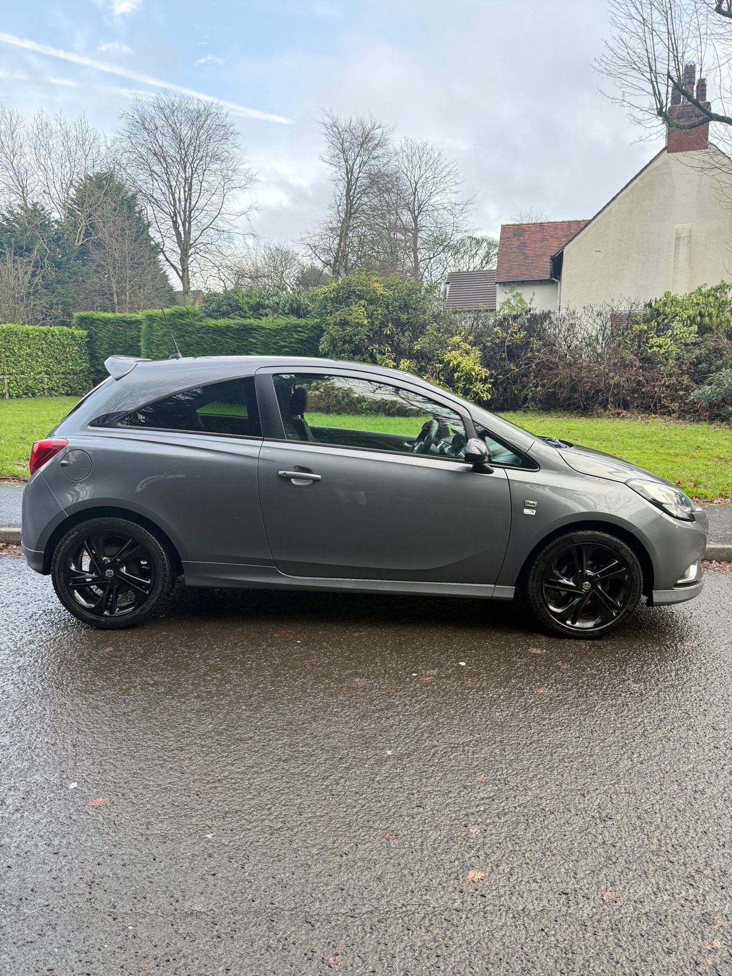 Used Vauxhall Corsa 2015 for sale - 77021987: Photo 2