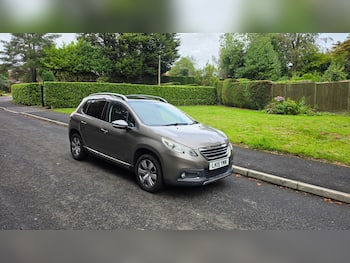 Used Peugeot 2008 2015 for sale - 79719342: Photo