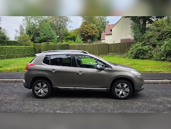 Used Peugeot 2008 2015 for sale - 79719342: Photo