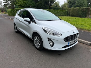 Used Ford Fiesta 2017 for sale - 79614037: Photo