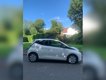 Used Toyota AYGO 2018 for sale - 75331603: Photo