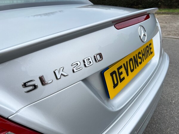 Used Mercedes-Benz SLK 2006 for sale - 76206622: Photo 6