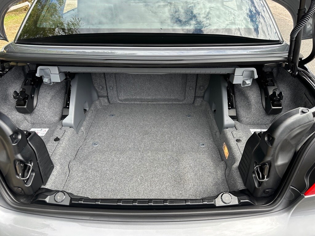 Vehicle 33
