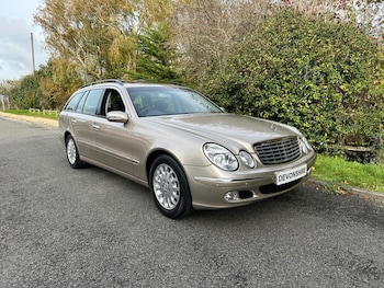 Used Mercedes-Benz E Class 2003 for sale - 76422594: Photo