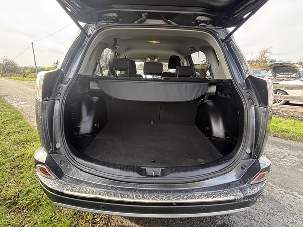 Used Toyota RAV4 2017 for sale - 77724363: Photo 15