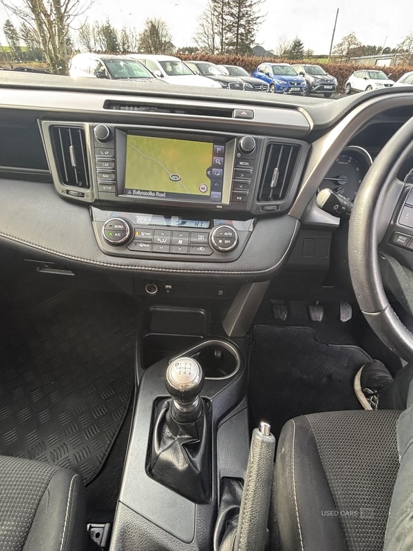 Used Toyota RAV4 2017 for sale - 77724363: Photo 9