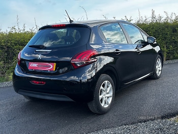 Used Peugeot 208 2018 for sale - 78335873: Photo