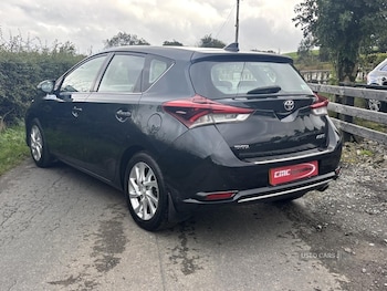 Used Toyota Auris 2016 for sale - 76574137: Photo