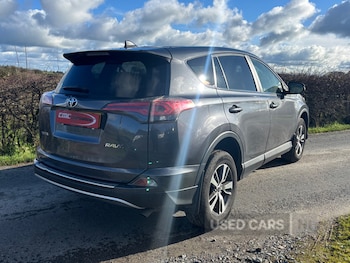 Used Toyota RAV4 2017 for sale - 77550971: Photo